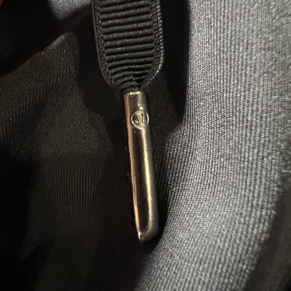 Lululemon‎ Women Black Pants- 4 - Picture 10 of 11